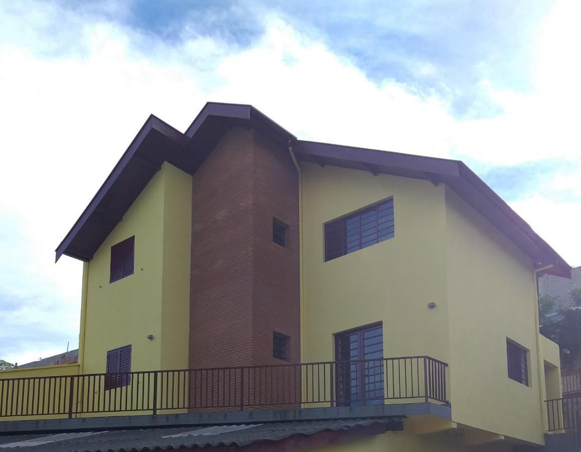 Casa sobrado Campos do Jordão Exterior foto